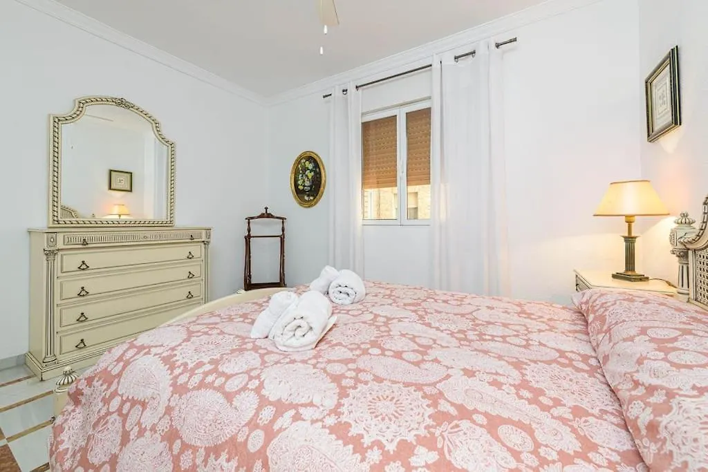El Palo Malaga Beach Apartment
