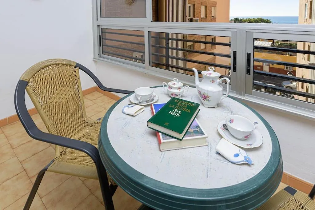 El Palo Malaga Beach Apartment 0*,