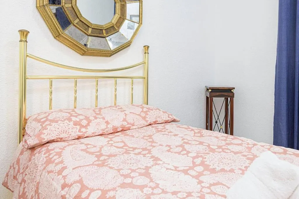El Palo Malaga Beach Apartment