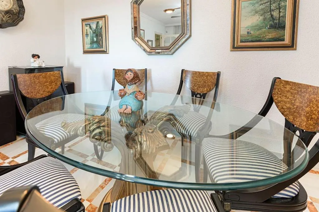 El Palo Malaga Beach Apartment