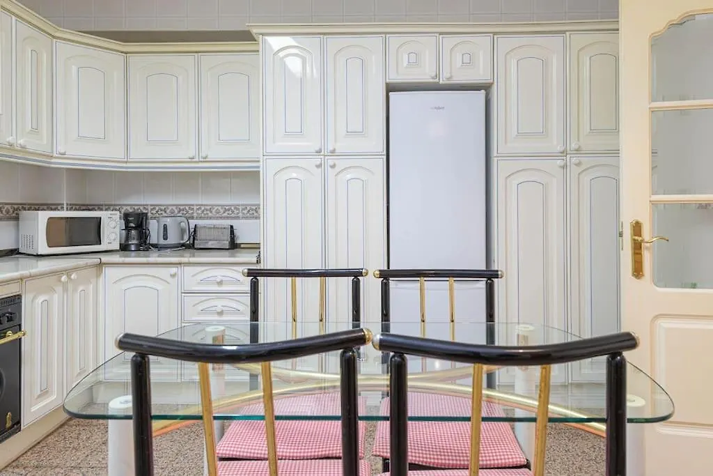 El Palo Malaga Beach Apartment